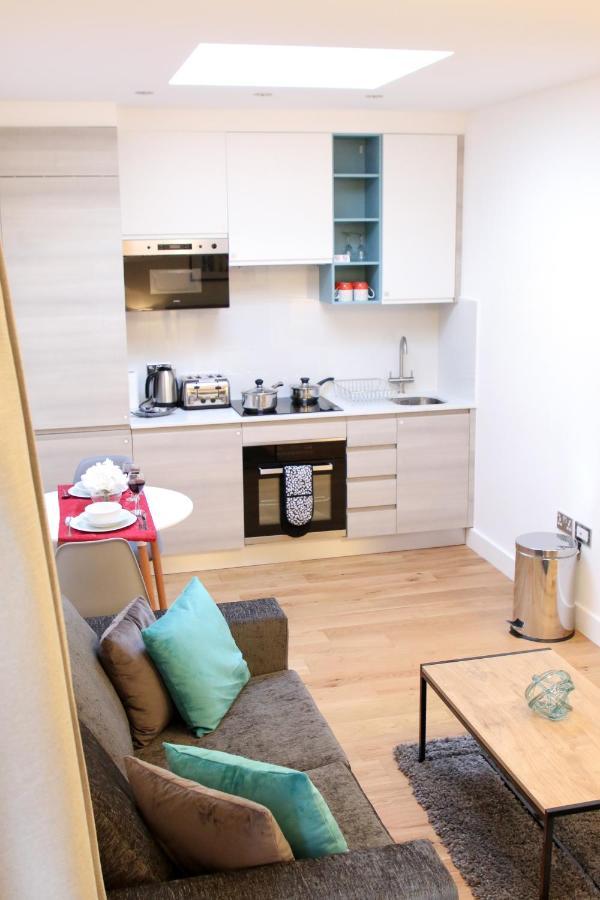 לונדון High Spec Luxury Studio Apartment In Sydenham מראה חיצוני תמונה