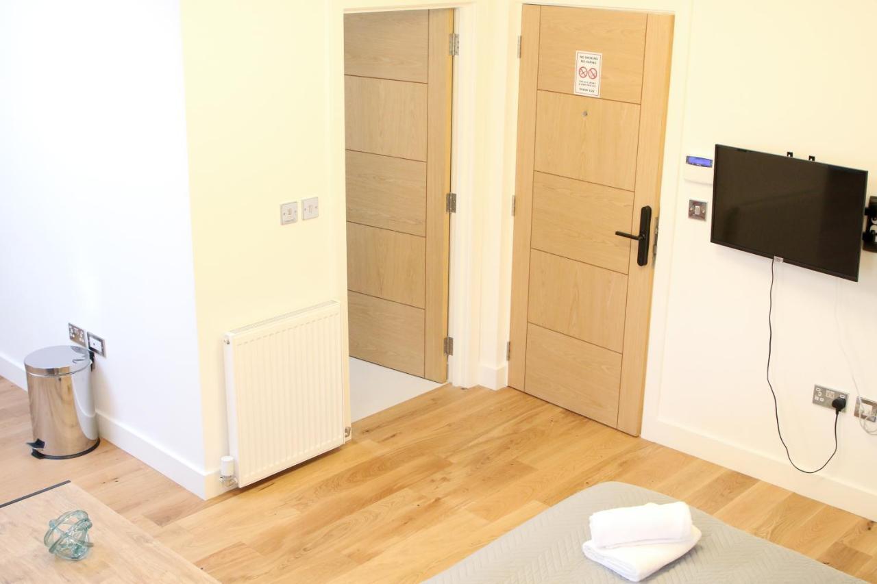 לונדון High Spec Luxury Studio Apartment In Sydenham מראה חיצוני תמונה