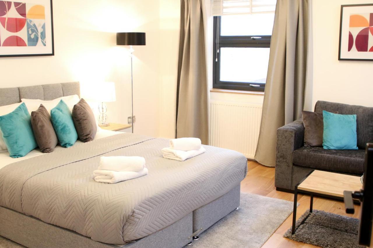 לונדון High Spec Luxury Studio Apartment In Sydenham מראה חיצוני תמונה