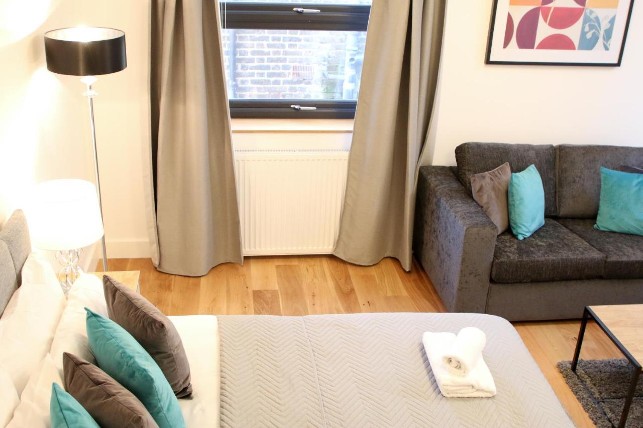 לונדון High Spec Luxury Studio Apartment In Sydenham מראה חיצוני תמונה